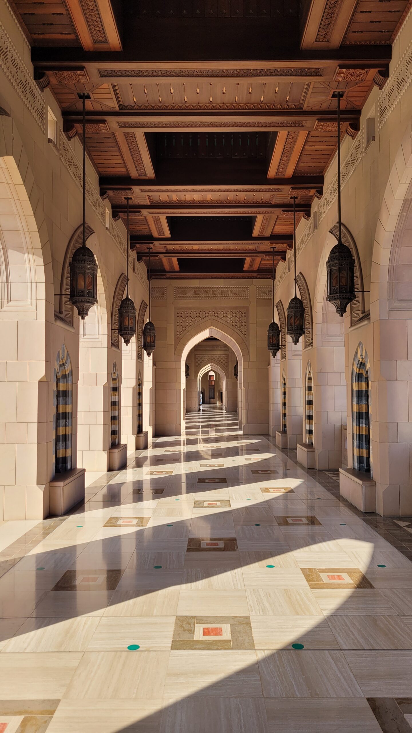 couloir mosquee sultan qaboos mascate oman