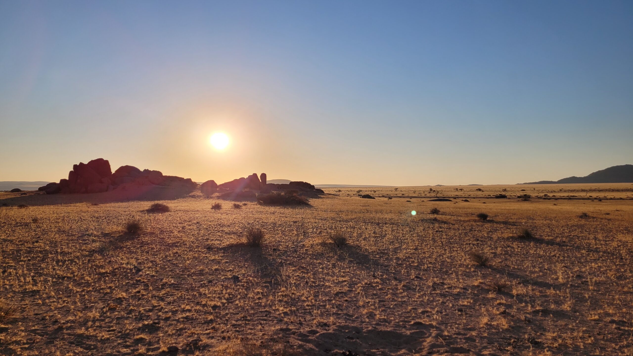 desert quiver camp sunset sesriem namibie