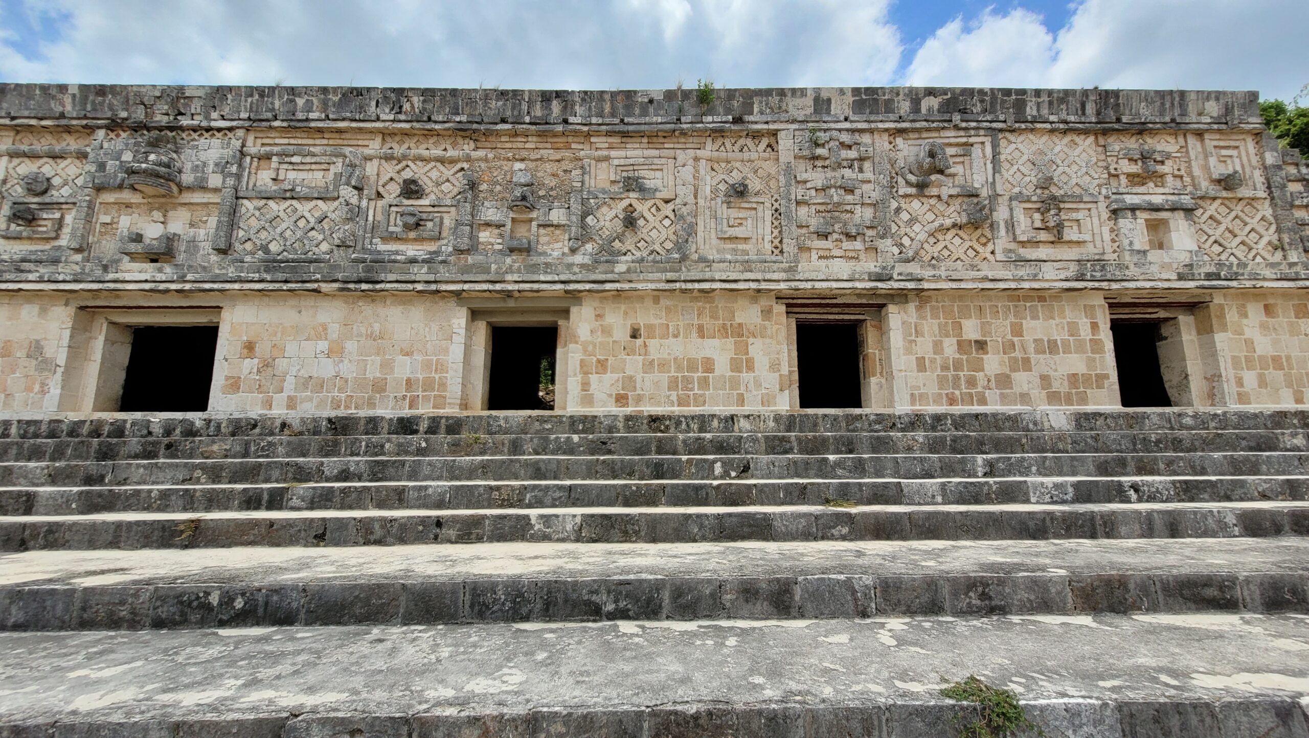 palais gouverneur uxmal mexique