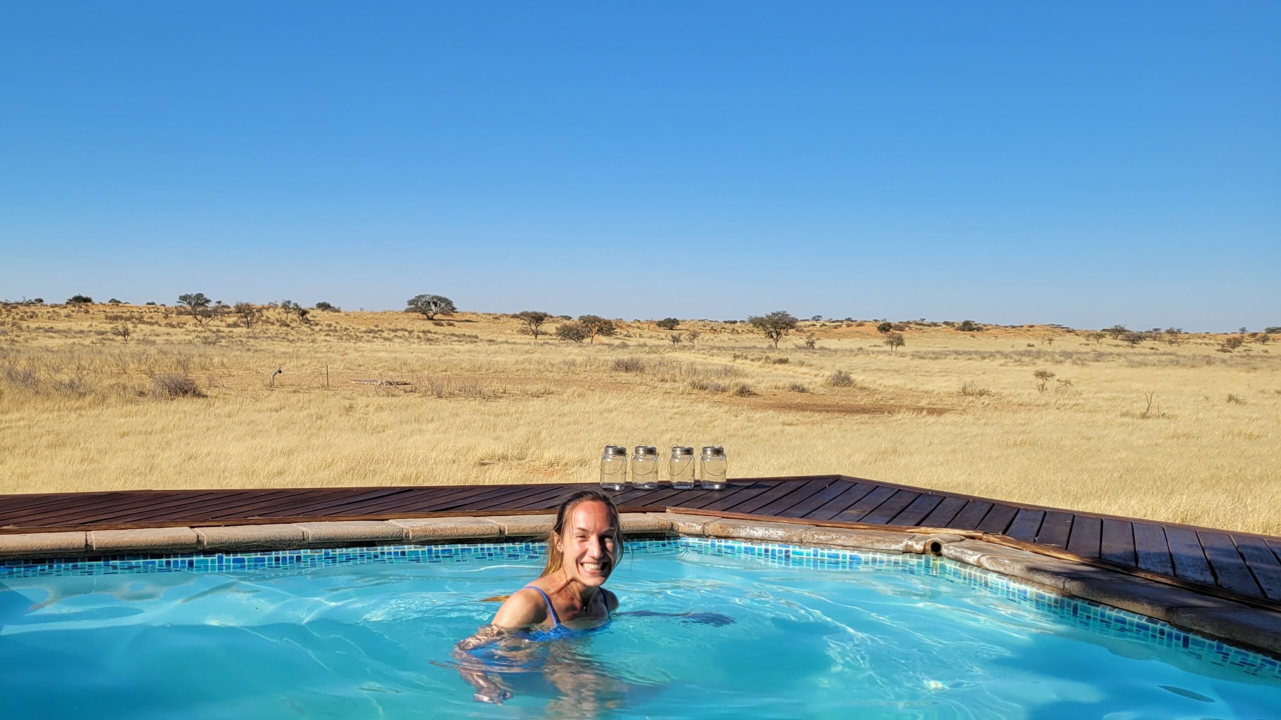 trans kalahari walk namibie piscine