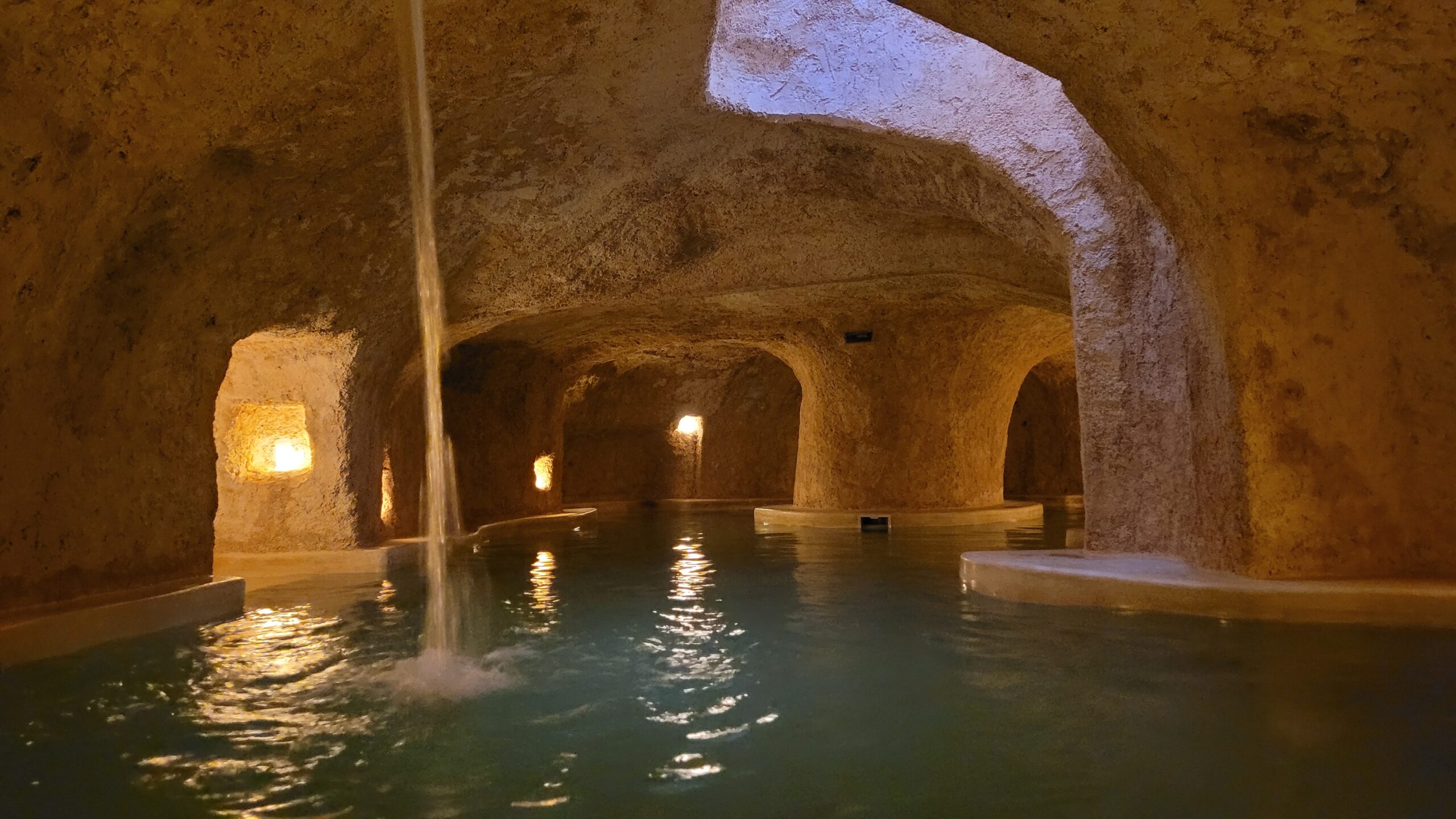 zentik project valladolid piscine grotte